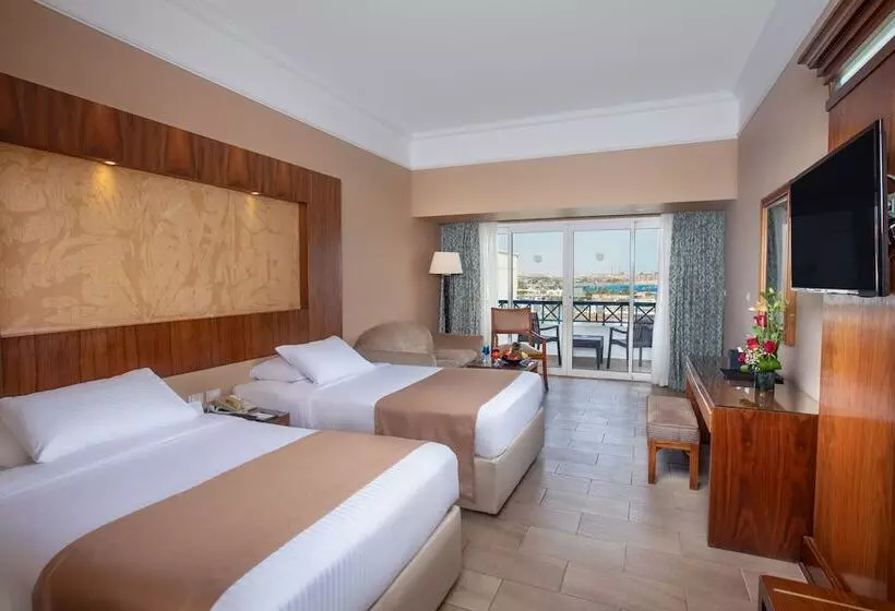 اتاق کلاب, Naama Bay Hotel & Resort