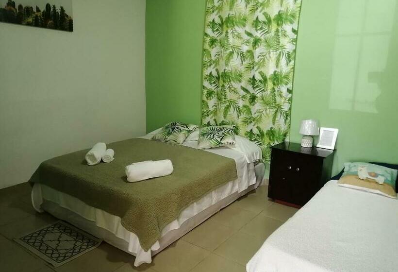 Семейный Номер Deluxe, Casa Hostal Bouvá