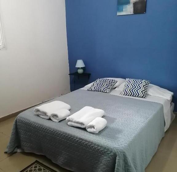 エコノミールーム, Casa Hostal Bouvá