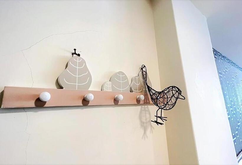 اتاق استاندارد, Charming Hostel