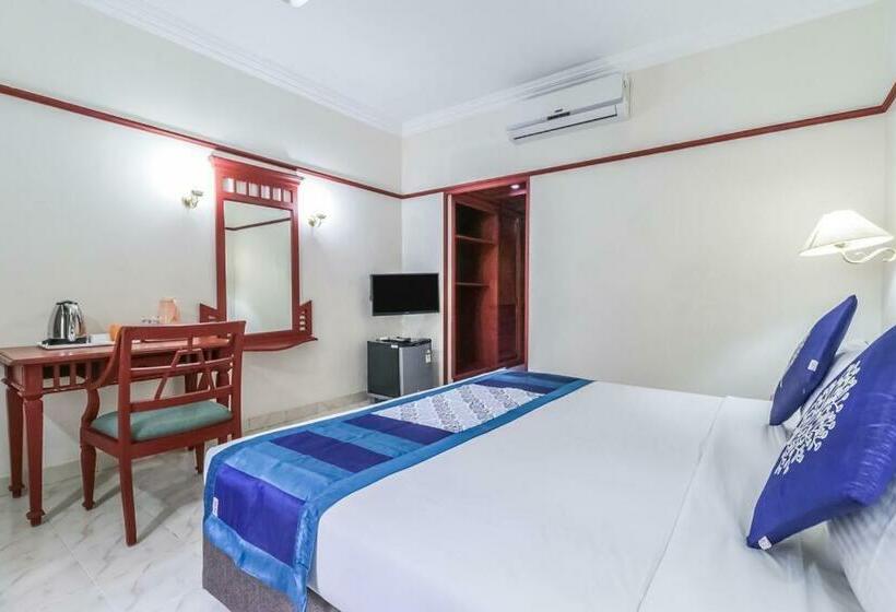 Deluxe Rum, Fort Gate Hotels & Resorts