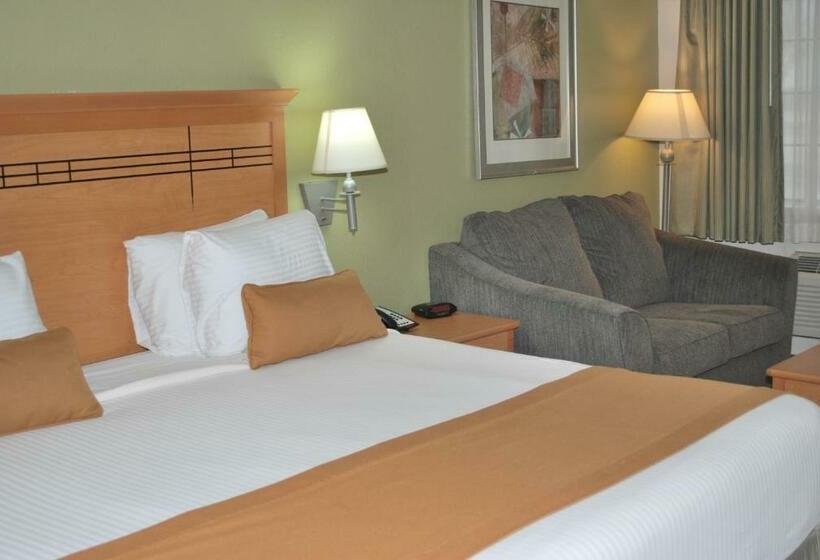 מיטת קינג בסוויטה, Scottish Inns