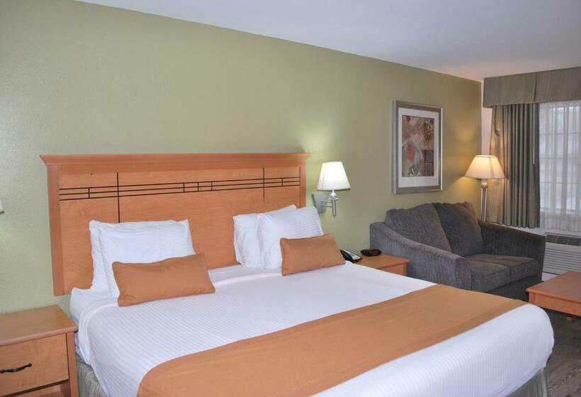 מיטת קינג בסוויטה, Scottish Inns