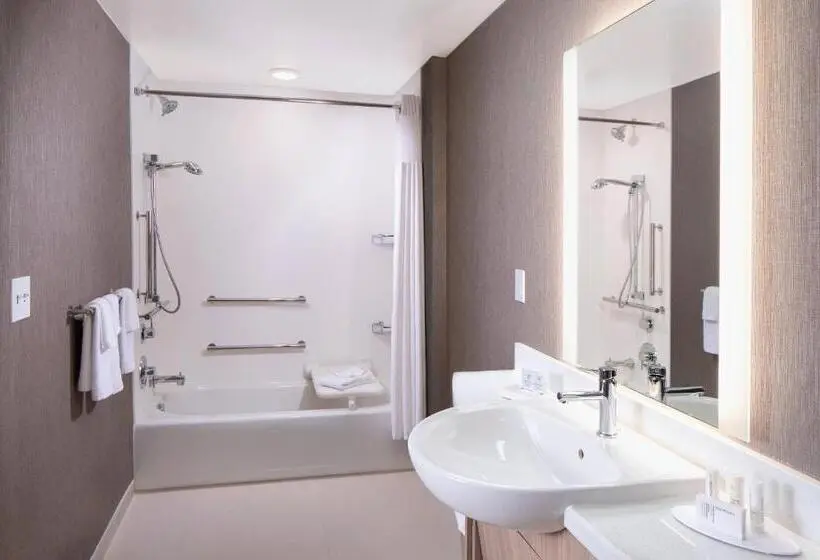 クイーンサイズベッドのスイートルーム, Springhill Suites By Marriott Amelia Island