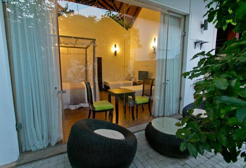 סוויטת ג'וניור, Swanee Grand