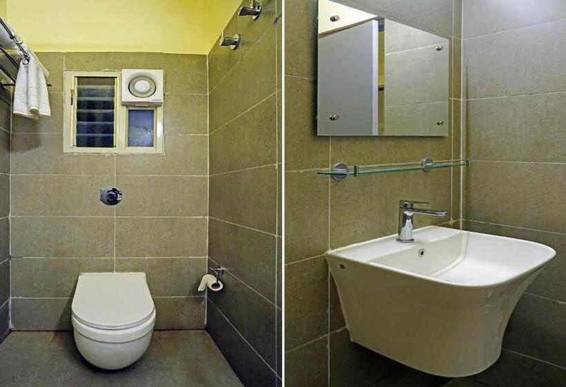 Номер Стандарт, Treebo Golden Nest