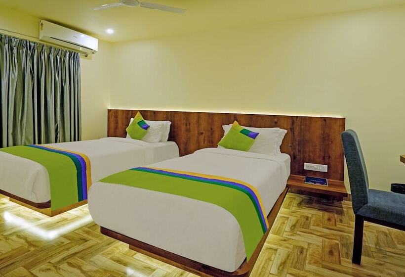 Номер Стандарт, Treebo Golden Nest