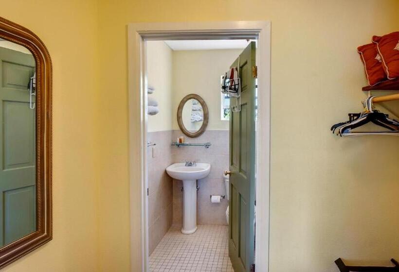 اتاق لوکس با چشم‌انداز دریا, Arawak Bay: Inn At Salt River