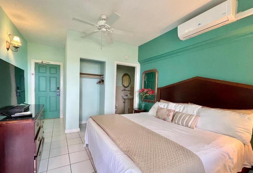 اتاق خانوادگی, Arawak Bay: Inn At Salt River