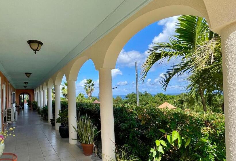 اتاق خانوادگی, Arawak Bay: Inn At Salt River