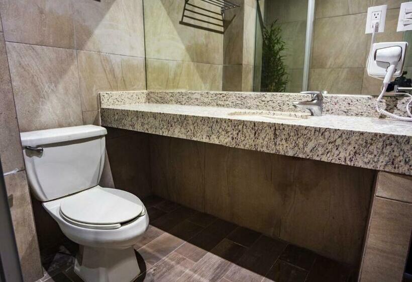 스탠다드 룸, Boutique De Firma