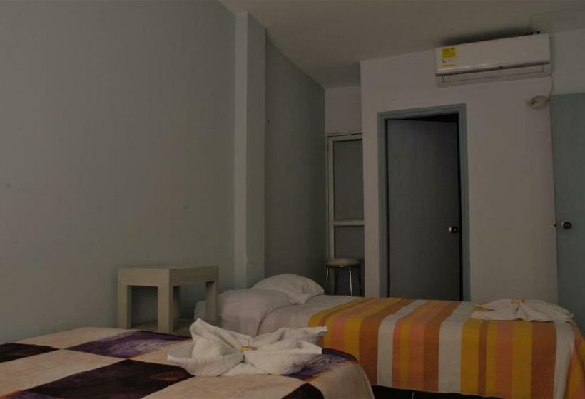 Номер Deluxe, Castillo Plaza
