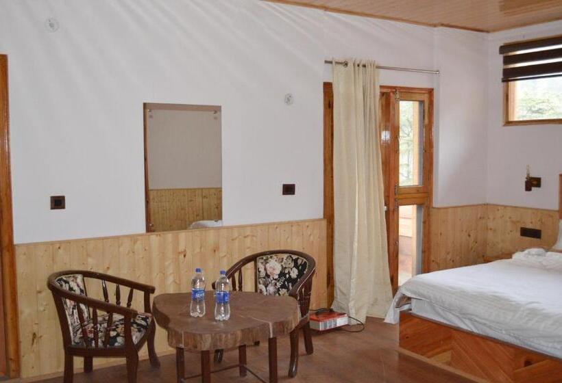 Номер Deluxe с Балконом, The Hillside