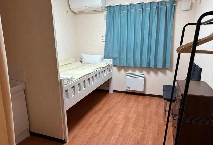 اتاق استاندارد یک نفره, Alpine Guesthouse