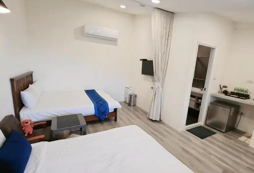 اتاق استاندارد چهار تخته, Stay If You Wish Homestay