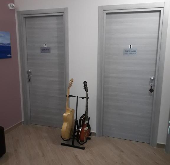 标准间, B&b Blue Marine Licata