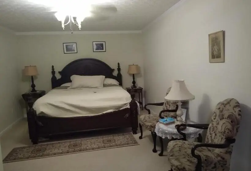 マウンテンビュースタンダードルーム, Serenity Hill Bed And Breakfast