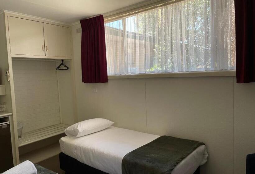 חדר אקונומי, Happy Wanderer Motel Cohuna 70s Style