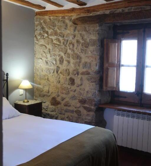 منزل غرفة نوم واحدة, Casa Barría