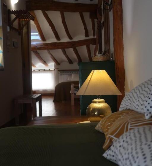 إستديو عائلى, Casa Barría