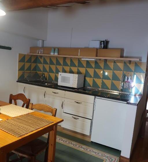 إستديو عائلى, Casa Barría