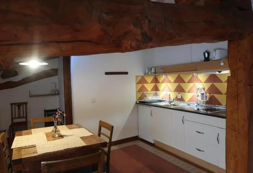 スタンダードスタジオ, Casa Barría