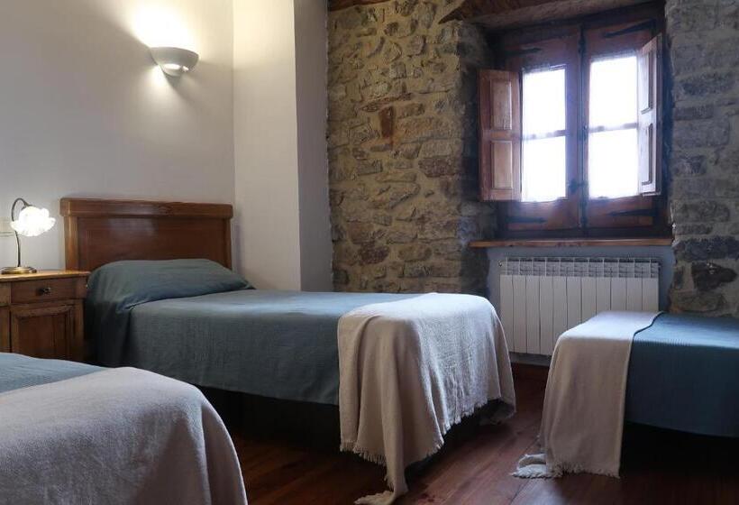 منزل غرفة نوم واحدة, Casa Barría