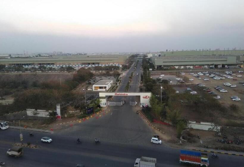 Single Deluxe Room, Indus Inn