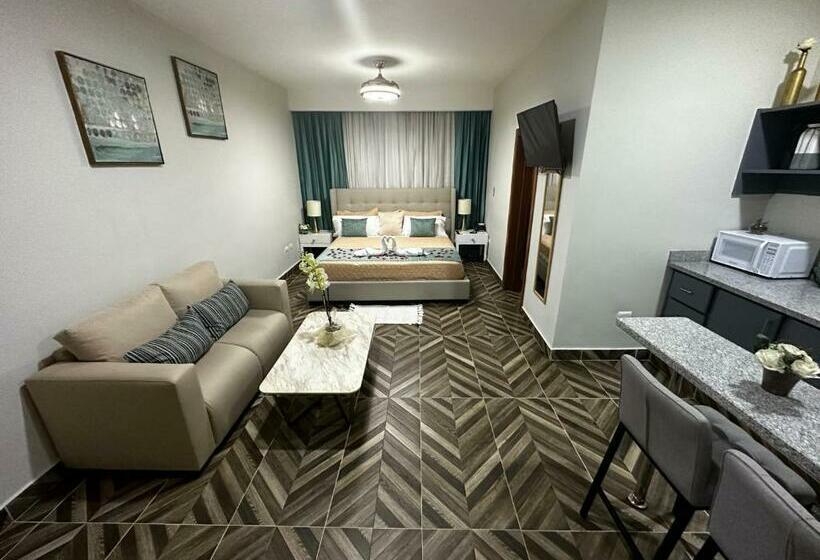 带大床的复式套间, Monarca