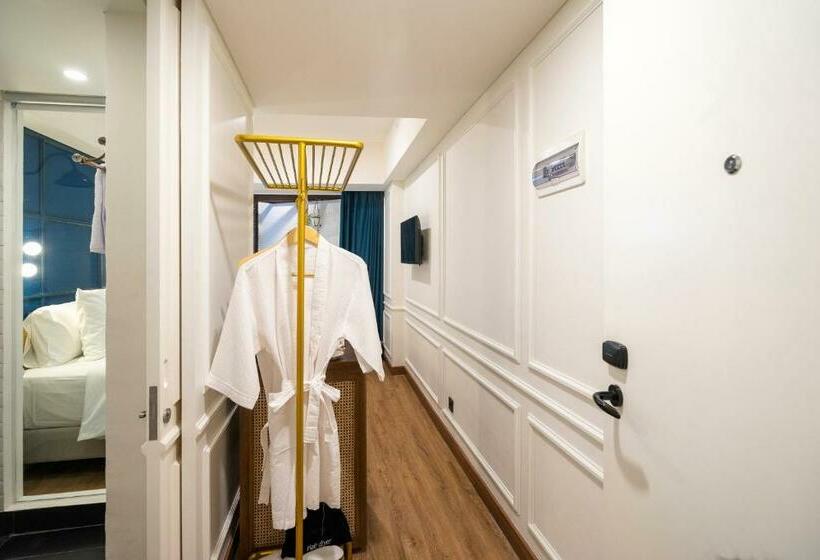 수피리어 룸, Vasaka Maison Bandung