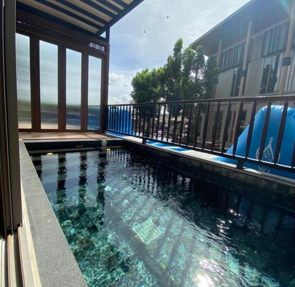 Люкс с Бассейном, W1bangkoknoi