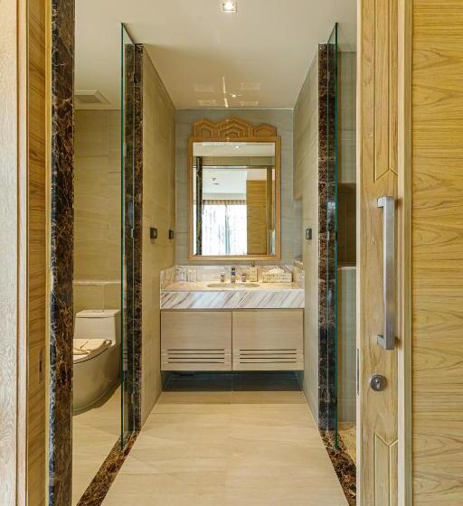 Люкс с Бассейном, W1bangkoknoi