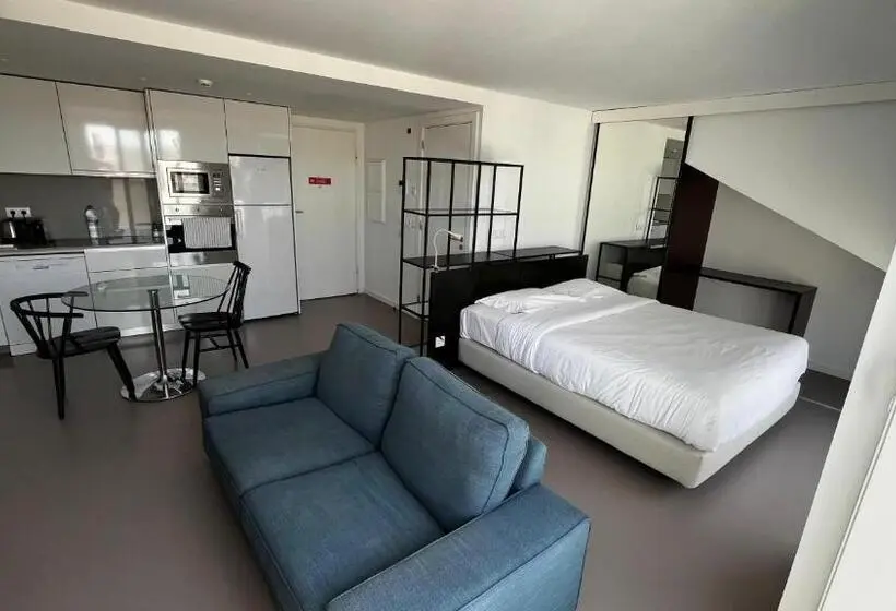 استودیو استاندارد با بالکن, Oscar Concept Apartments