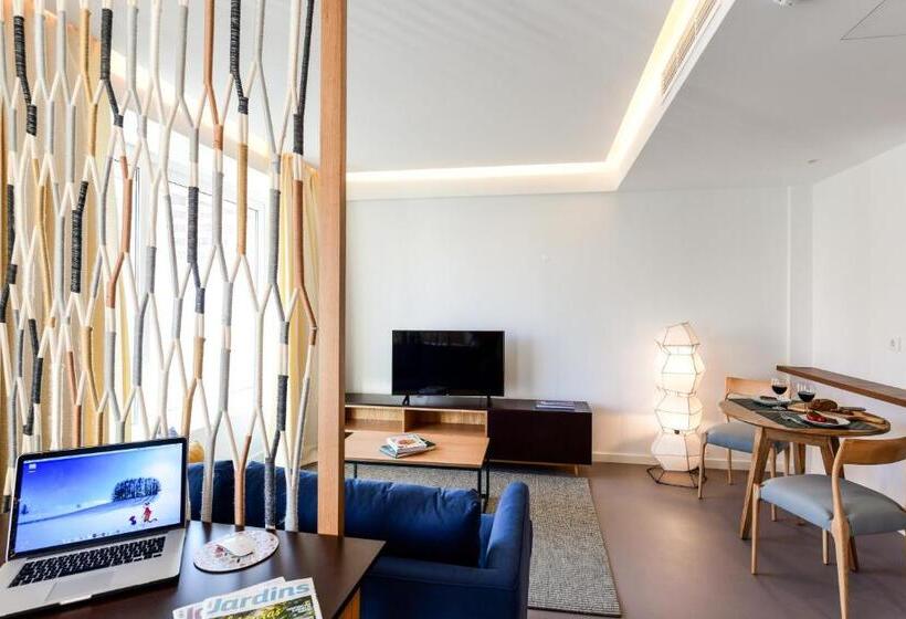 استودیوی استاندارد, Oscar Concept Apartments