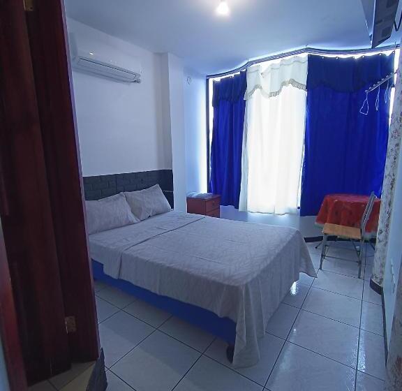 Номер Стандарт, Hostal Venecia Tu Casa En Manta