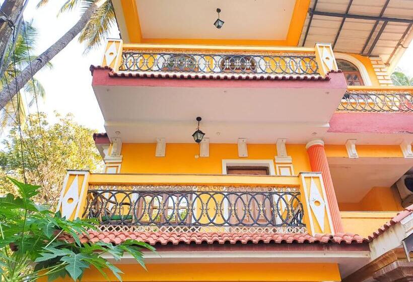 Номер Стандарт с Балконом, Casa Salvador