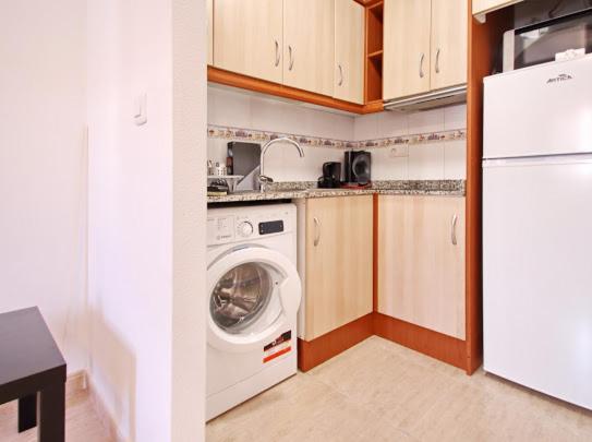 استودیوی لوکس, Aparthotel Costa Blanca