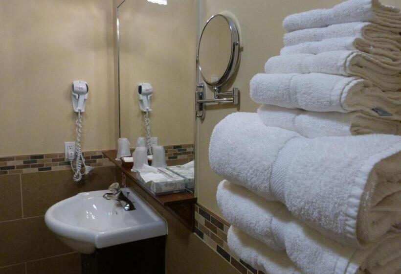 4인용 수피리어 룸, Auberge Du Lac Malcom