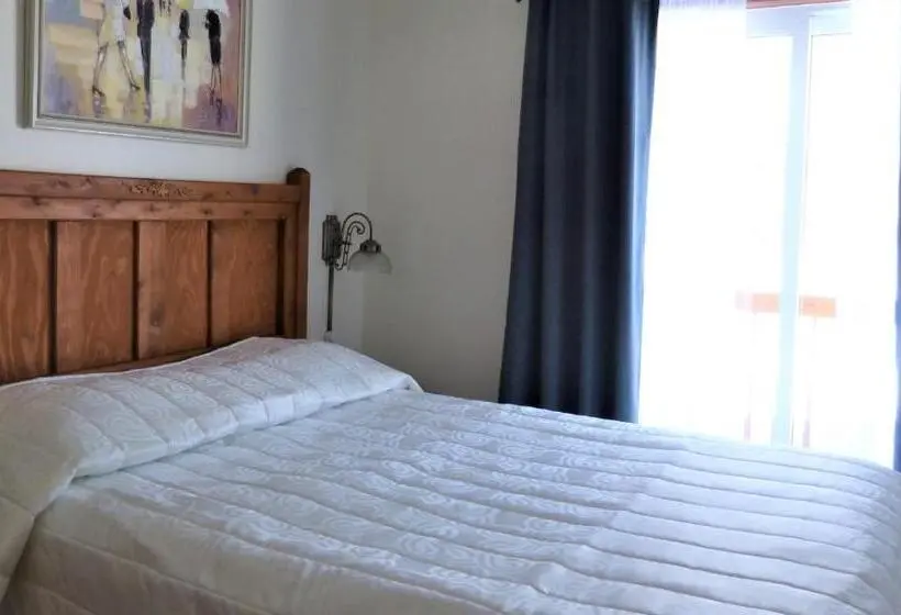 エコノミールーム, Auberge Du Lac Malcom