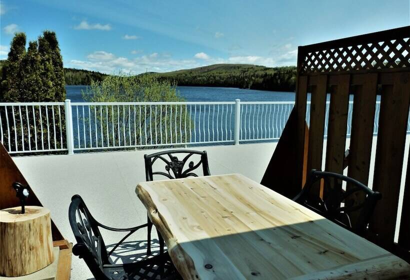 4인용 스탠다드 룸, Auberge Du Lac Malcom