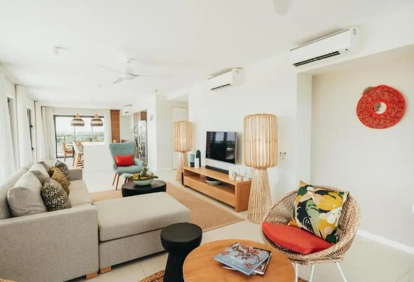 1 Bedroom Penthouse Apartment, Domaine De Grand Baie
