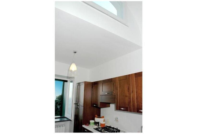 Apartamento 1 Dormitório Vista Mar, Al Poggio Antico