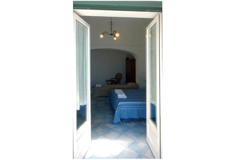 Apartamento 1 Dormitório com Sacada, Al Poggio Antico