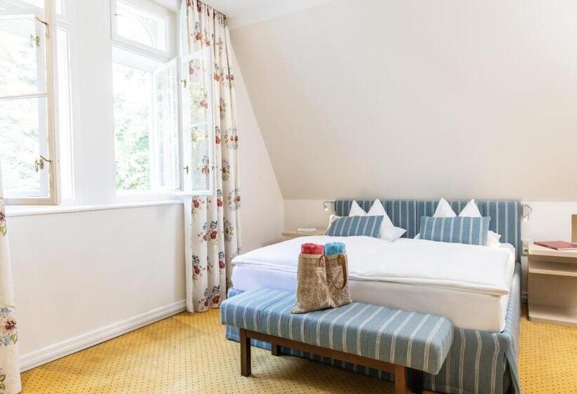 Номер Стандарт Вид на Сад, Dermuth Hotels – Parkvilla Wörth