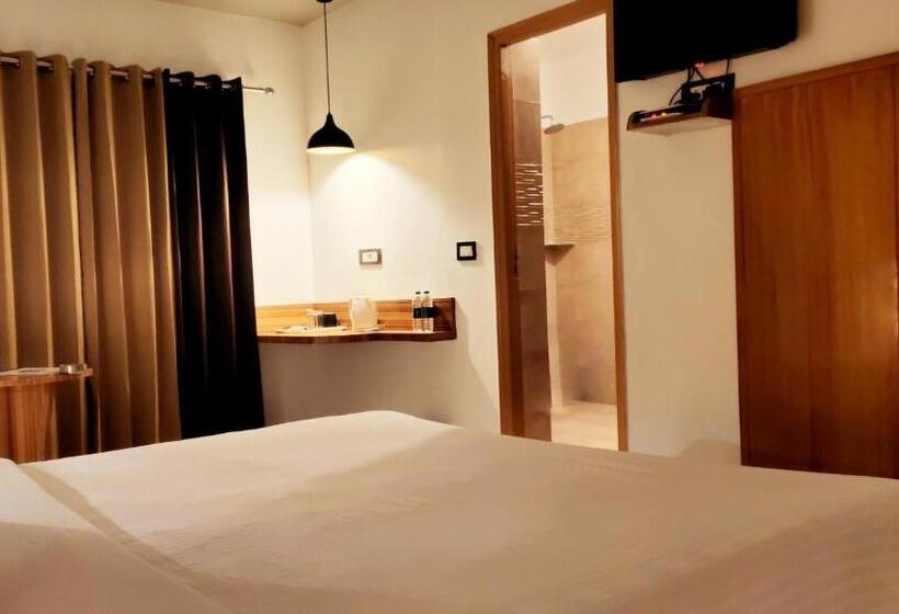 Deluxe Rum, Green Hills Cottage Rishikesh