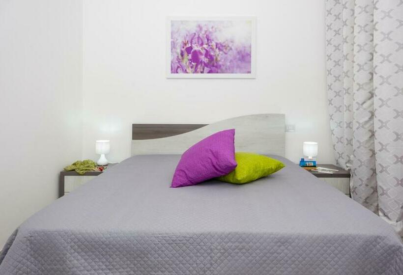 اتاق استاندارد, Paloma B&b