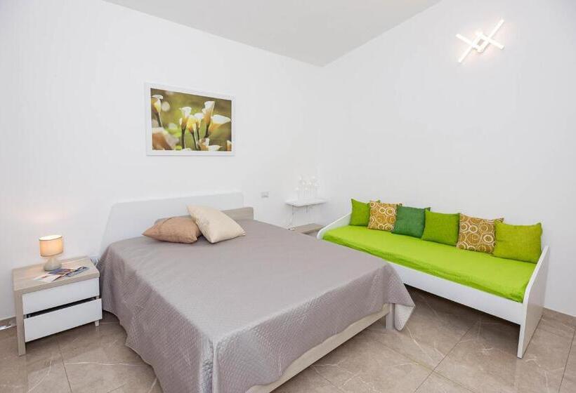 آپارتمان 1 خوابه با چشمانداز باغ, Paloma B&b