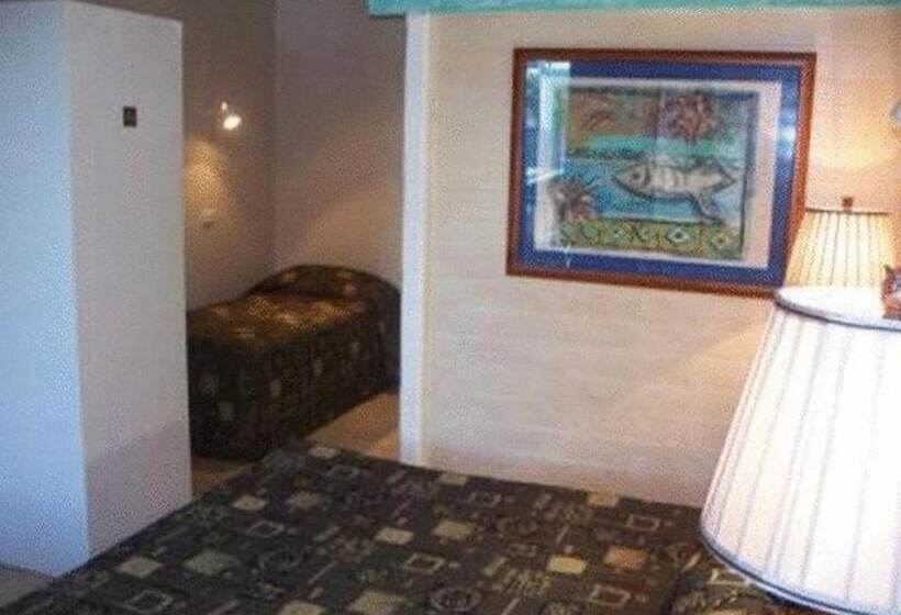 デラックスルーム, Aspect Central