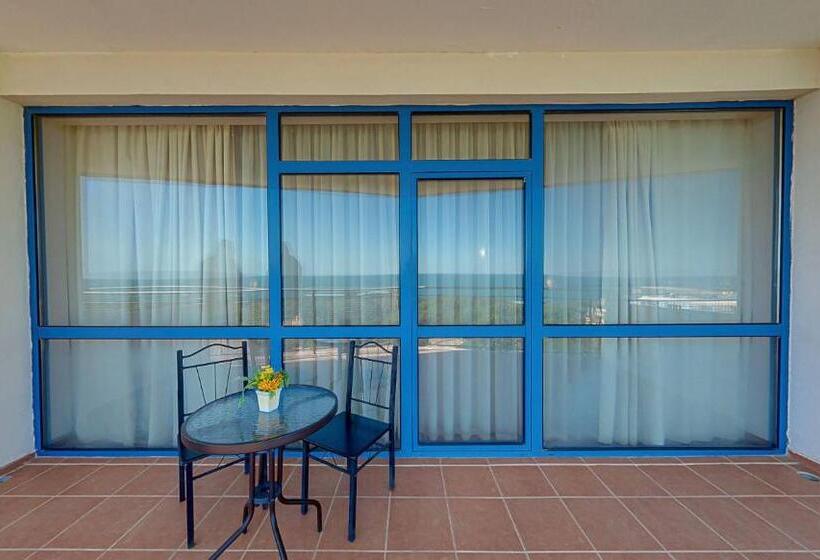 Номер Стандард Боковой Вид на Море с Балконом, Elena Hotel And Wellness   All Inclusive