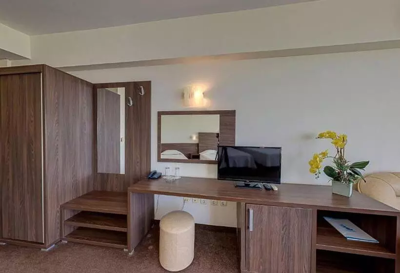اتاق استاندارد با چشمانداز پارک, Elena Hotel And Wellness All Inclusive